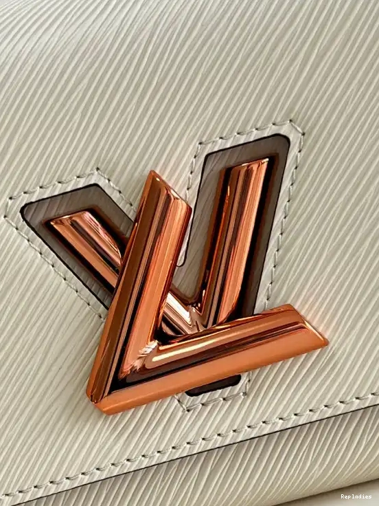 Rep ladies LOUIS VUITTON TWIST PM 0527